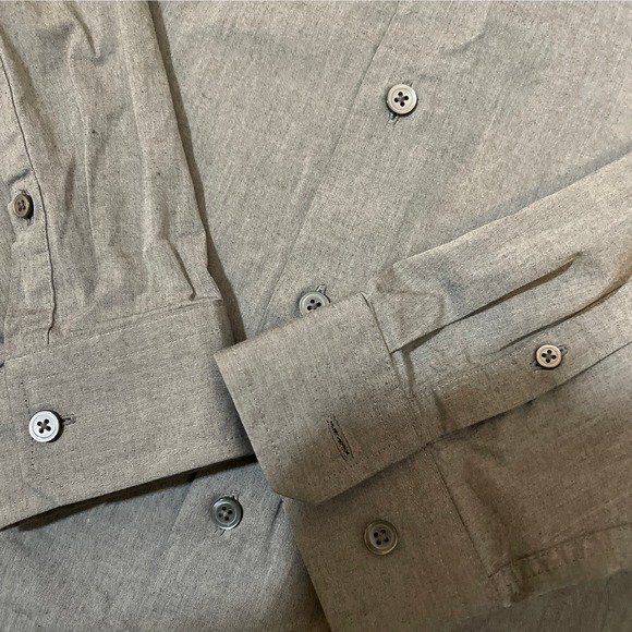 Express 1MX Classic Grey Long Sleeve Dress Shirt Size Large - Picture 2 of 3